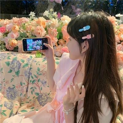 人小嘴大